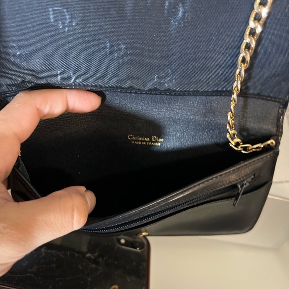 🔥🔥Authentic christian Dior Cross Body Full Inclusion🔥🔥 - Picture 5 of 8